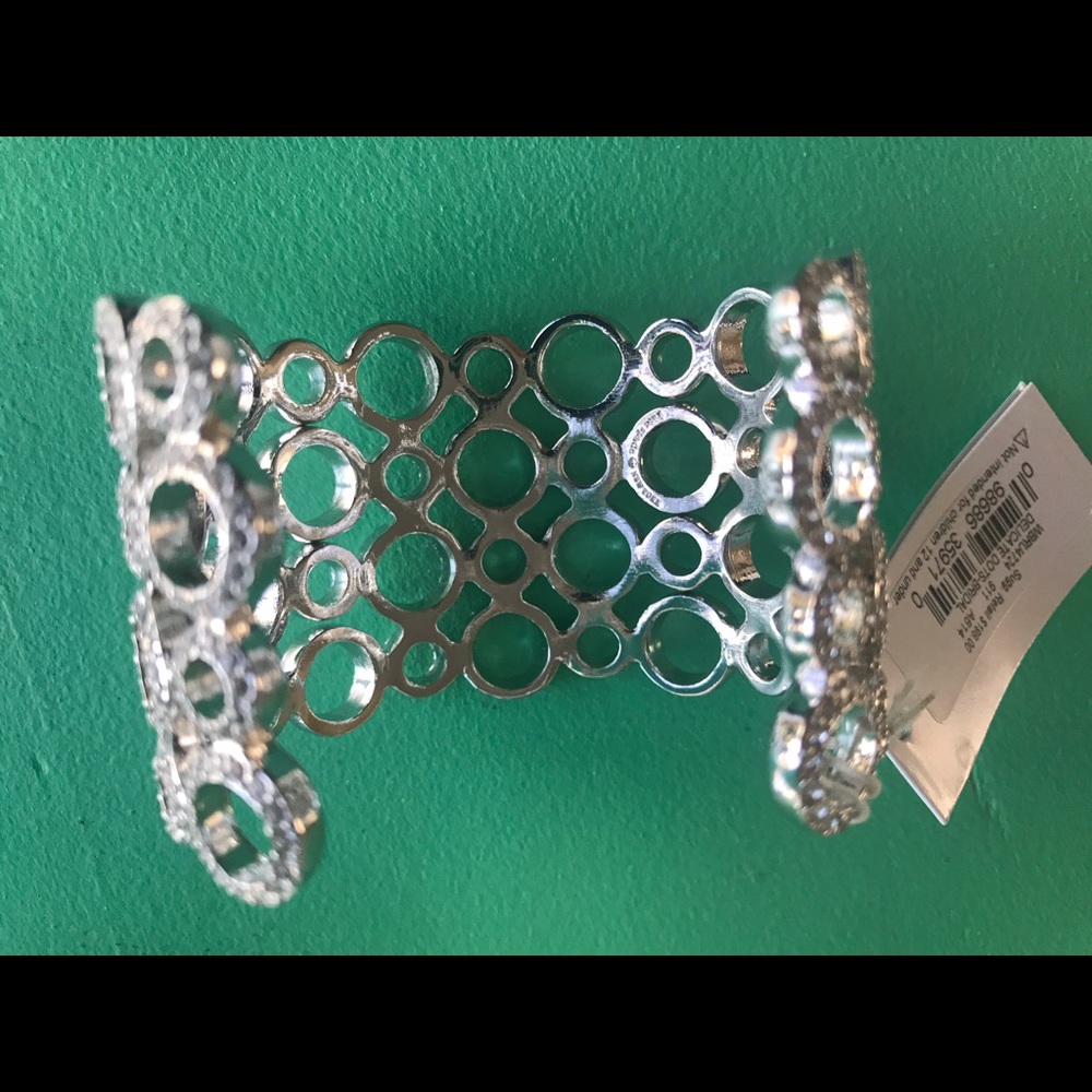 Brand new KATE SPADE ♠️ delicate dots bridal cuff - Picture 3 of 6